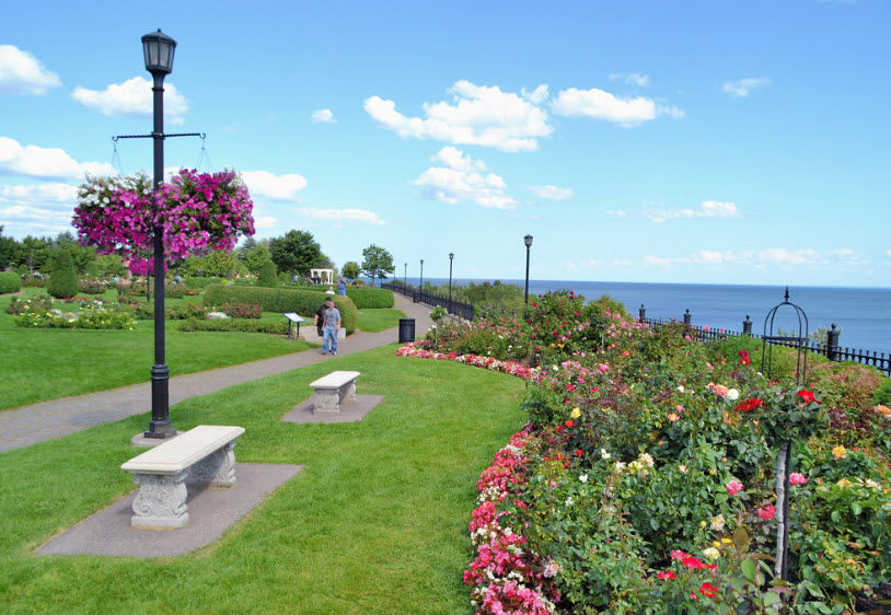 Leif Erickson Park & Rose Garden, United States